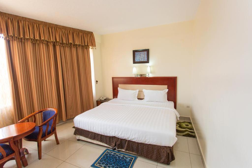Civitas Hotel Kigali Exterior photo