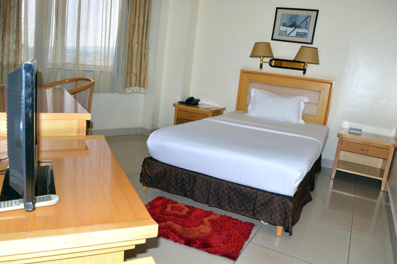 Civitas Hotel Kigali Exterior photo