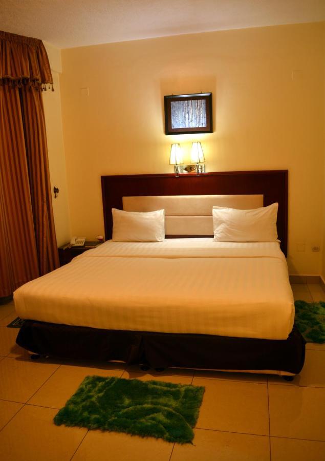 Civitas Hotel Kigali Exterior photo